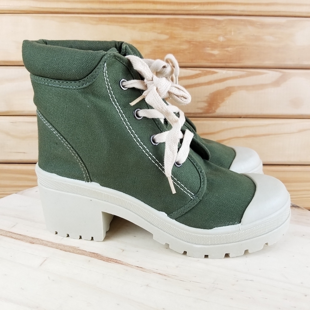 NEW Y2K Canvas Combat Ankle Boot 7 M Moto Army Green Lace up Boho Biker Grunge